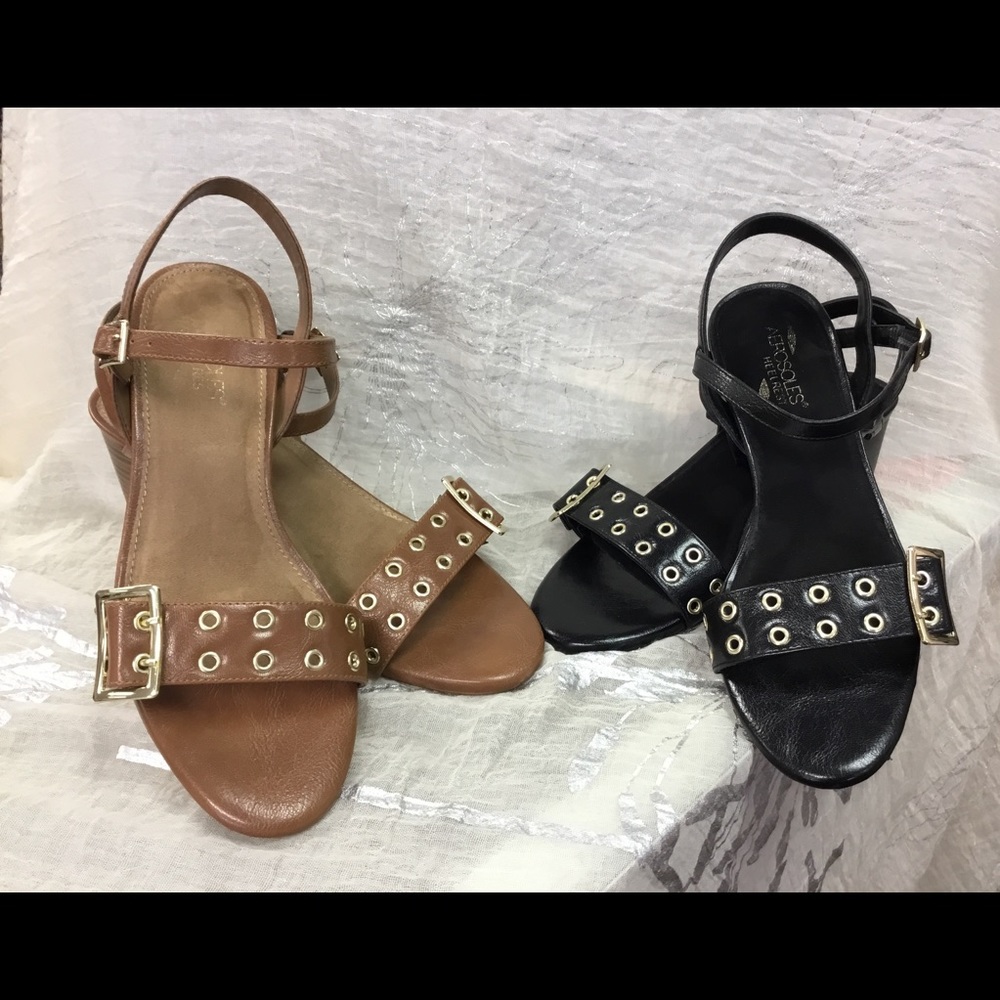 2 pairs of Aerosoles sandals size 9.5